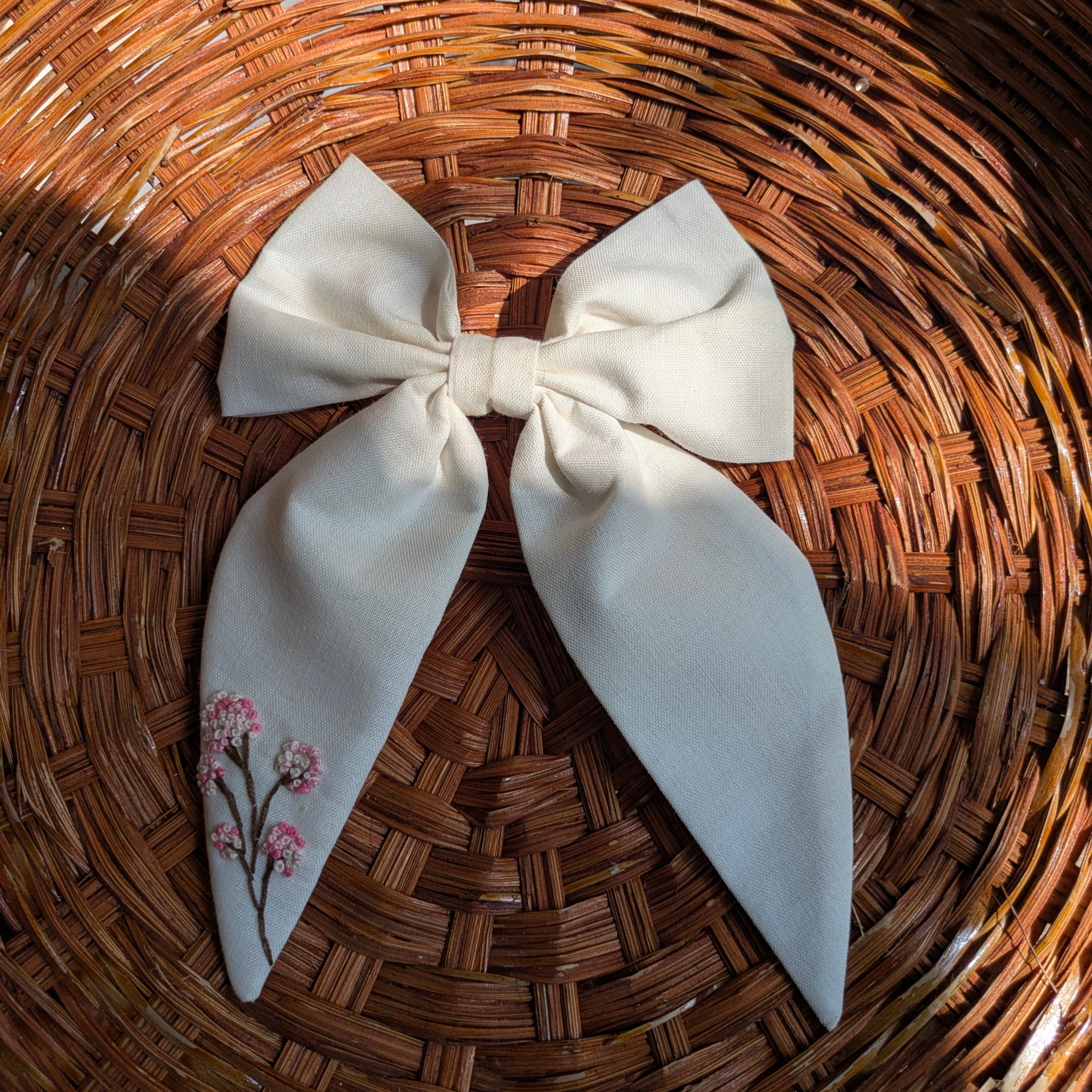 Hand Embroidery White Bow for little girls