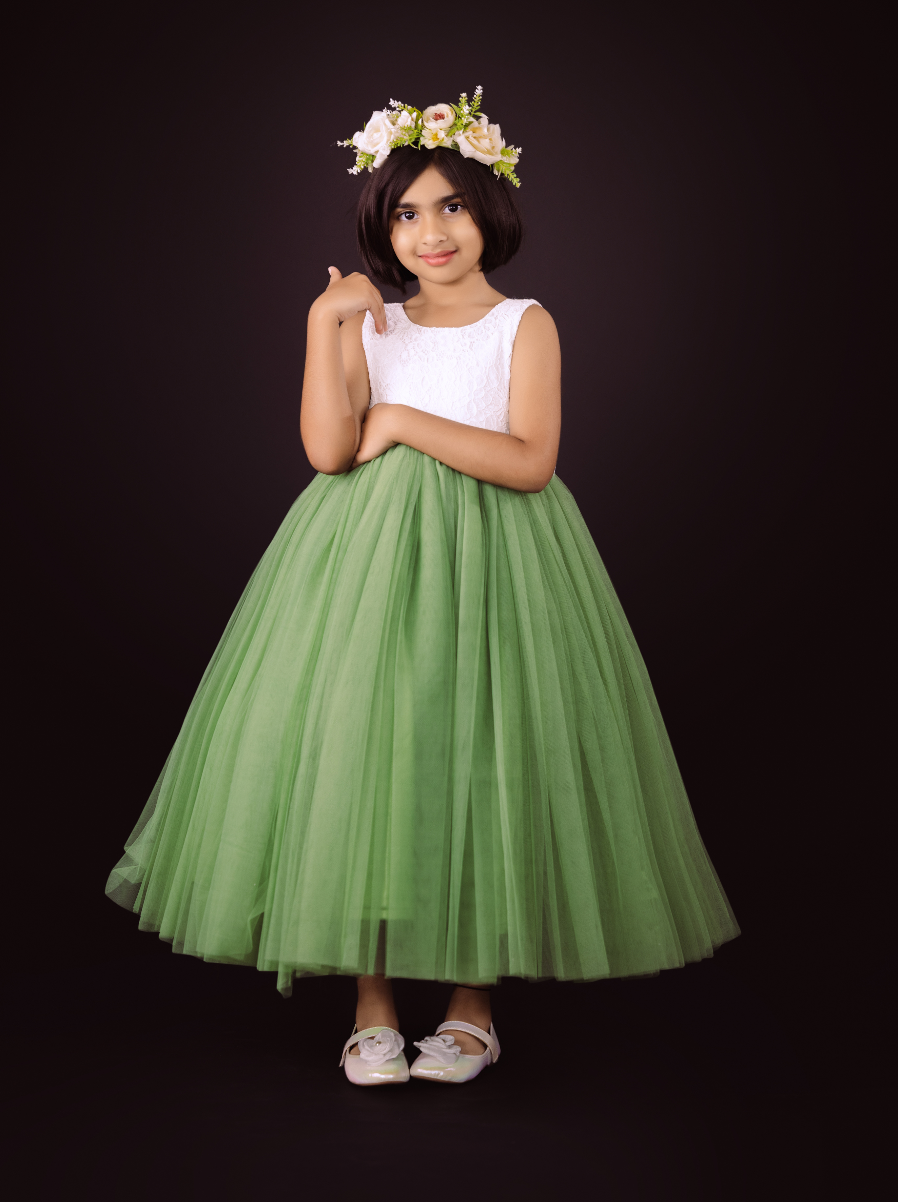 Green Tulle Flower Girl Dress with White Lace Bodice & Bow Back | Luxury Party Dress for Girls | Wedding & Birthday Dress